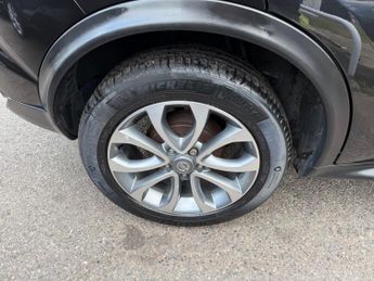 Nissan Juke 1.6 Tekna XTRON Euro 6 5dr