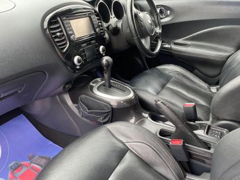 Nissan Juke 1.6 Tekna SUV 5dr Petrol XTRON Euro 5 (117 ps)