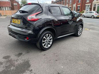 Nissan Juke 1.6 Tekna SUV 5dr Petrol XTRON Euro 5 (117 ps)