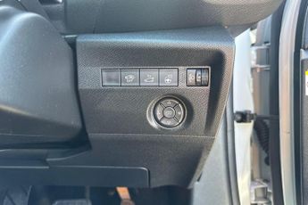Citroen e-C4 X 50kWh e-series Fastback Auto 4dr (7.4kW Charger)