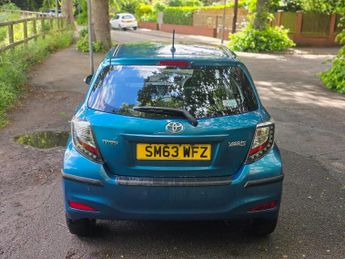 Toyota Yaris 1.33 Dual VVT-i Icon Plus Multidrive S Euro 5 5dr