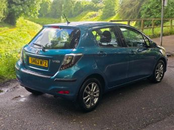 Toyota Yaris 1.33 Dual VVT-i Icon Plus Multidrive S Euro 5 5dr