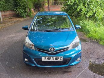 Toyota Yaris 1.33 Dual VVT-i Icon Plus Multidrive S Euro 5 5dr