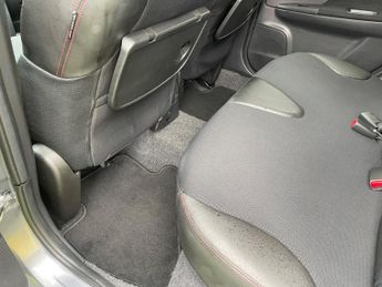 Nissan Note 1.6 16V Tekna Auto Euro 5 5dr