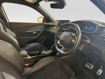 Peugeot E-2008 50kWh GT Premium SUV 5dr Electric Auto (7kW Charger) (136 ps)