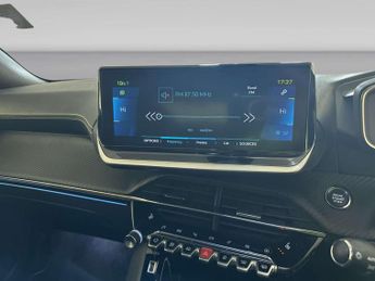 Peugeot E-2008 50kWh GT Premium SUV 5dr Electric Auto (7kW Charger) (136 ps)