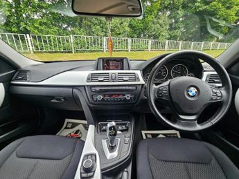 BMW 3 Series 2.0 318d SE Auto Euro 5 (s/s) 4dr