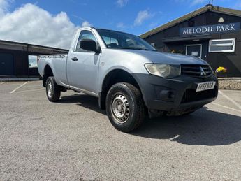 Mitsubishi L200 2.5 DI-D 4Work 4WD Euro 5 2dr