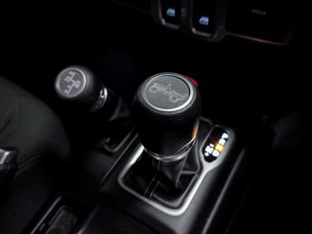 Jeep Wrangler (684) Sahara 2.2 MultiJet II 200hp 4x4 Auto8