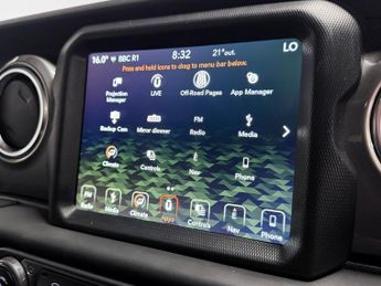 Jeep Wrangler (684) Sahara 2.2 MultiJet II 200hp 4x4 Auto8