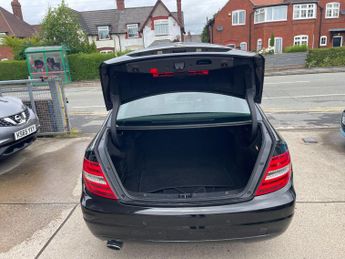Mercedes-Benz C Class 2.1 C200 CDI Executive SE G-Tronic+ Euro 5 (s/s) 4dr
