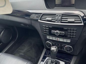 Mercedes-Benz C Class 2.1 C200 CDI Executive SE G-Tronic+ Euro 5 (s/s) 4dr