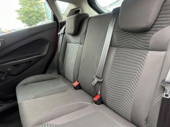 Ford Fiesta 1.0T EcoBoost Zetec Euro 5 (s/s) 5dr