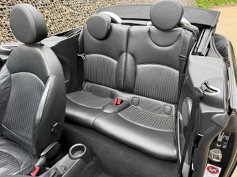 MINI Convertible 1.6 Cooper Euro 6 (s/s) 2dr