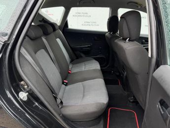 Kia Ceed 1.6 CRDi 2 Sports Wagon Euro 5 5dr