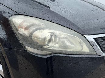 Kia Ceed 1.6 CRDi 2 Sports Wagon Euro 5 5dr