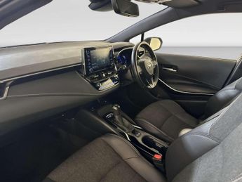 Toyota Corolla 2.0 VVT-h GPF Design Touring Sports 5dr Petrol Hybrid CVT Euro 6