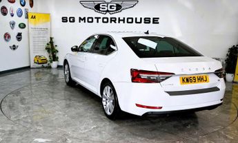SKODA SUPERB 1.4 TSI iV 13kWh SE L Hatchback 5dr Petrol Plug-in Hybrid DSG Eu