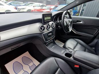 Mercedes-Benz GLA 2.1 GLA200 CDI Sport 7G-DCT Euro 6 (s/s) 5dr