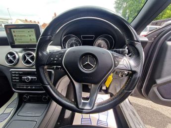 Mercedes-Benz GLA 2.1 GLA200 CDI Sport 7G-DCT Euro 6 (s/s) 5dr