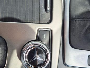 Mercedes-Benz E Class 1.8 E250 CGI BlueEfficiency Sport Tiptronic Euro 5 2dr