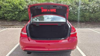 Mercedes-Benz E Class 1.8 E250 CGI BlueEfficiency Sport Tiptronic Euro 5 2dr