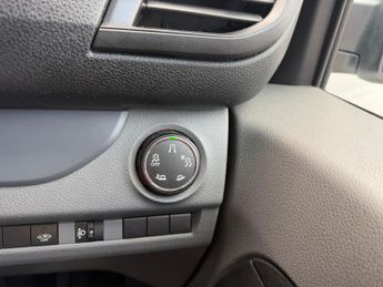 Peugeot Expert 2.0 BlueHDi 1400 Professional Compact Panel Van SWB Euro 6 (s/s)