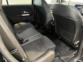 Mercedes-Benz EQB EQB 300 66.5kWh AMG Line Auto 4MATIC 5dr