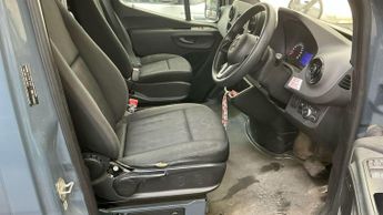 Mercedes-Benz eSprinter 55kWh Progressive Auto FWD L2 H2 5dr 20kW Charger