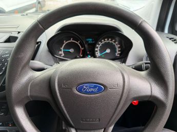 Ford Transit Courier 1.5 TDCi L1 Euro 6 5dr