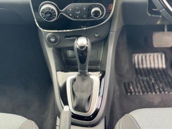 Renault Clio 1.5 dCi Dynamique S MediaNav EDC Euro 5 5dr