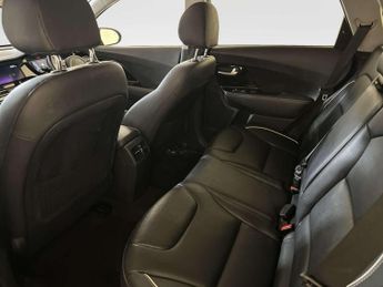 Kia Niro 64kWh 4+ SUV 5dr Electric Auto (201 bhp)
