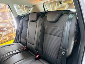 Ford Kuga 2.0 TDCi EcoBlue Titanium Edition Powershift AWD Euro 6 (s/s) 5d