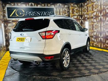 Ford Kuga 2.0 TDCi EcoBlue Titanium Edition Powershift AWD Euro 6 (s/s) 5d