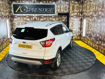 Ford Kuga 2.0 TDCi EcoBlue Titanium Edition Powershift AWD Euro 6 (s/s) 5d