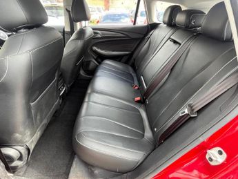 MG MG5 52.5kWh Exclusive Auto 5dr