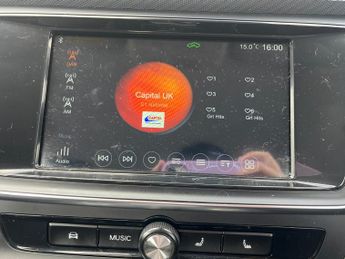 MG MG5 52.5kWh Exclusive Auto 5dr