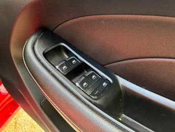 MG MG5 52.5kWh Exclusive Auto 5dr