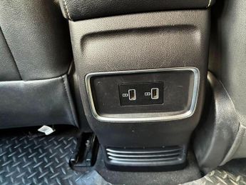 MG MG5 52.5kWh Exclusive Auto 5dr