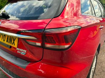 MG MG5 52.5kWh Exclusive Auto 5dr