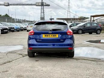 Ford Focus 1.0T EcoBoost Zetec Euro 6 (s/s) 5dr