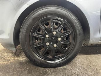 Vauxhall Corsa 1.4i 16v Club 5dr