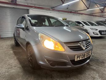 Vauxhall Corsa 1.4i 16v Club 5dr