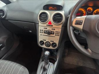 Vauxhall Corsa 1.4i 16v Club 5dr