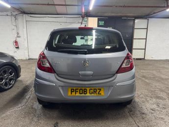 Vauxhall Corsa 1.4i 16v Club 5dr