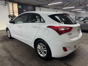 Hyundai i30 1.6 CRDi Blue Drive SE Euro 6 (s/s) 5dr