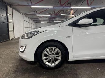 Hyundai i30 1.6 CRDi Blue Drive SE Euro 6 (s/s) 5dr