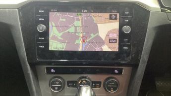 Volkswagen Passat 2.0 TDI BlueMotion Tech SE Business DSG Euro 6 (s/s) 5dr