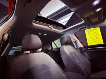 Volkswagen Golf 2.0 TDI BlueMotion Tech GT DSG Euro 5 (s/s) 5dr