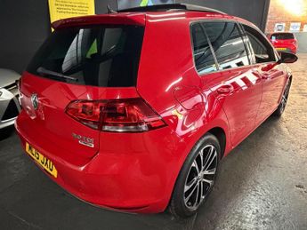 Volkswagen Golf 2.0 TDI BlueMotion Tech GT DSG Euro 5 (s/s) 5dr